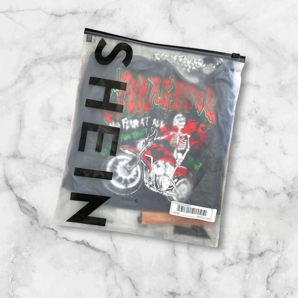 NWT • One Shoulder Cut Out Chain Top - Picture 10 of 13